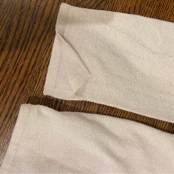 BAREFOOT DREAMS NWT! Cozychic Ultra Lite Tie Front Top Sweater Sand Dune 1X HTF! - Picture 11 of 13